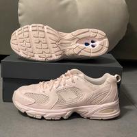 New balance NB 530 rosa leggero chiaro sneakers
