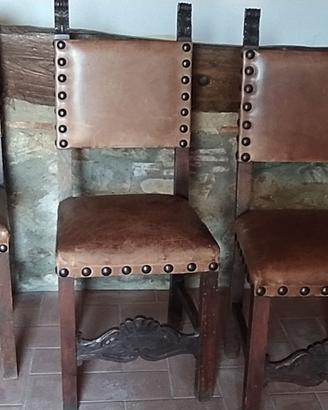 Sedie stile medievale in legno e pelle cuoio