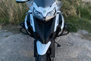 Benelli trk 502 X