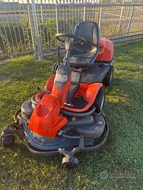 Trattorino Husqvarna R15V2