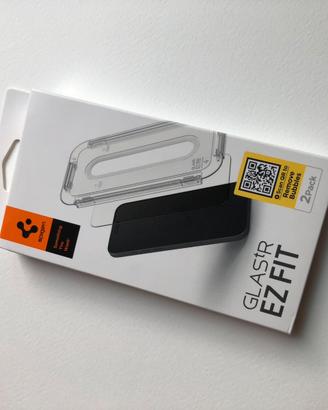 IPHONE 16 SCREEN PROTECTOR GLAS.tR EZ Fit | Sensor
