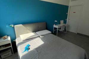 STANZA SINGOLA CON BAGNO E BALCONE PRIVATI - Nolo