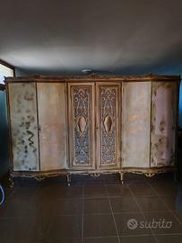 Armadio in legno