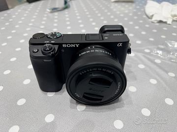 SONY A6400 con 2 batterie Smallrig