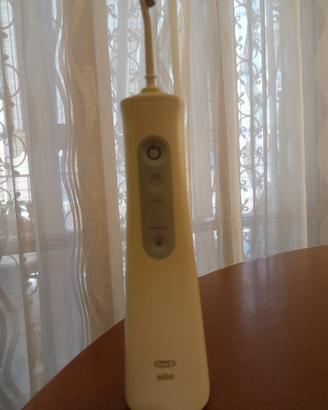 idropulsore dentale Oral B