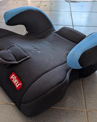Seggiolino booster
