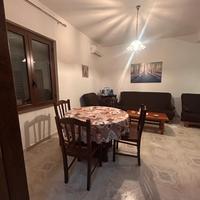 Semi indipendente libero su 4 lati