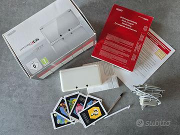 Nintendo 3DS bianca – funzionante, segni d’uso,