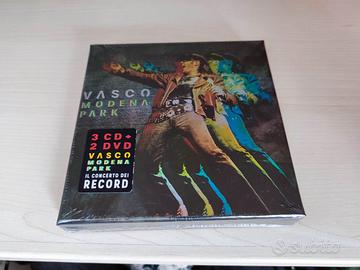 Vasco Rossi - Modena Park 3 CD + 2 DVD NUOVO