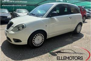 Lancia Ypsilon Benzina GPL - Neopatentati