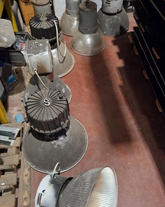 lampada industriale varie tipologie