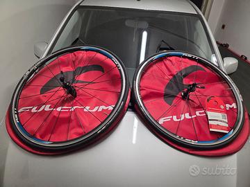 cerchi e custodie bici da corsa