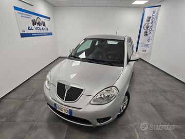 Lancia Ypsilon 1.2 Argento - NeoPatentati