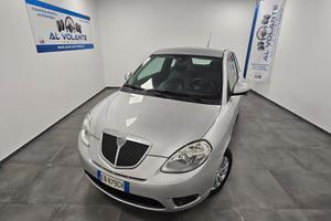 Lancia Ypsilon 1.2 Argento - NeoPatentati