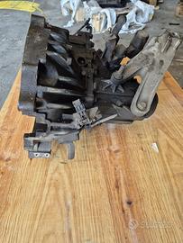 Motore mazda sigla motore L8