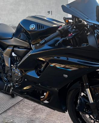 Total Black