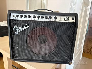 Amolificatore fender rock pro 700