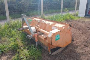 Trincia Agrimaster rmu 200