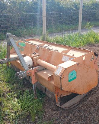 Trincia Agrimaster rmu 200