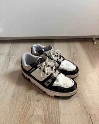 Louis Vuitton trainer