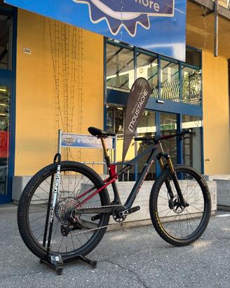 mtb ORBEA OIZ M-TEAM AXS 2026 tg M (pari al nuovo)