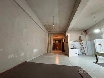 Magazzino zona svincolo Bagheria