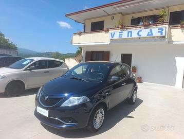 Lancia Ypsilon 5 Porte Ypsilon 1.2 Silver ecochic