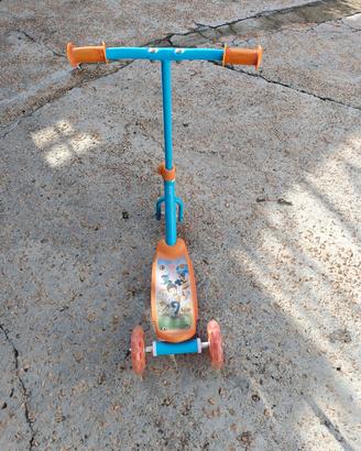 monopattino paw patrol