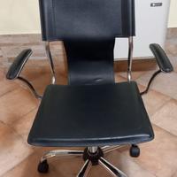 poltroncina girevole da studio