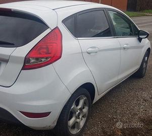 Ford Fiesta pomello/bocchette/plafoniere