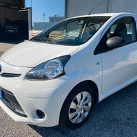 Toyota Aygo 1.0 12V VVT-i 3 porte Active Connect