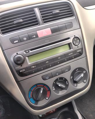stereo originale fiat grande punto 1.3 multijet