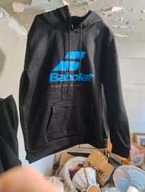 felpa sportiva per padel con scritta BABOLAT