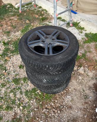 185/65 R15 Cerchi e gomme invernali