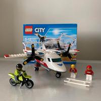 LEGO City Great Vehicles 60116 - Aereo- ambulanza