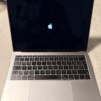 MacBook Pro 13” Apple (2017)