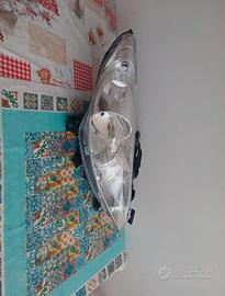 faro destro puegeot 207 