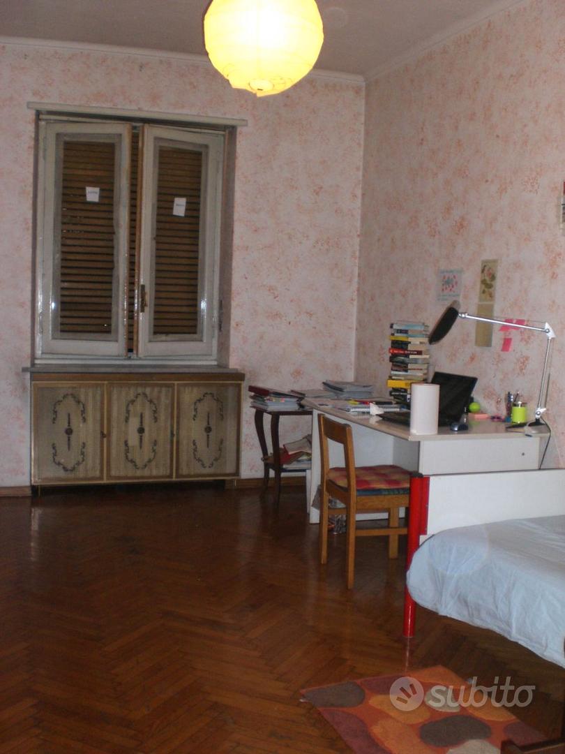 Stanza singola in San Donato, foto 2 di 6