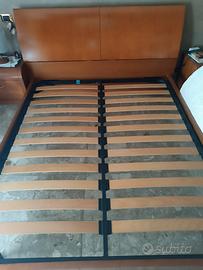 Letto matrimoniale in legno