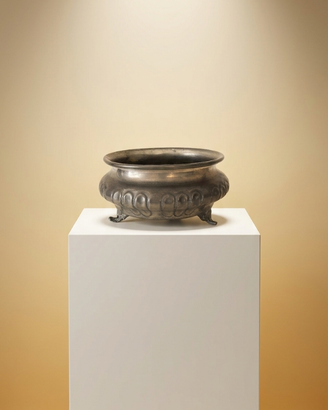 recipiente metallico antico