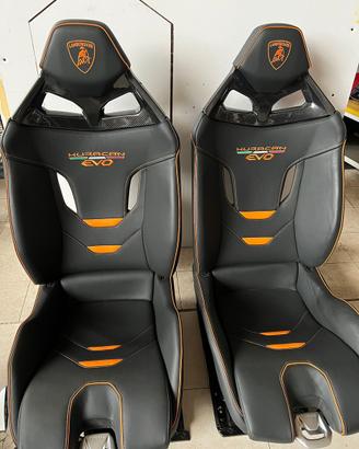 Sedili Huracan EVO in carbonio