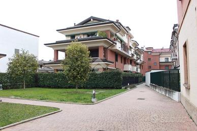 BOX A PADERNO DUGNANO