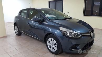 RENAULT CLIO 1.2 16V. ZEN 5 Porte