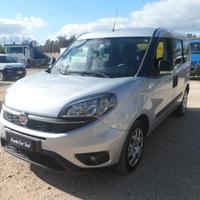 Fiat Doblo 5 posti autocarro