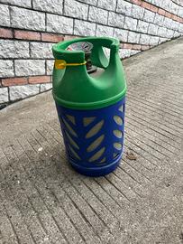 Bombola in plastica gas X camper, tavolino materas
