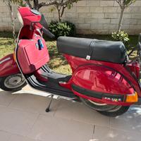 Vespa 125 PX Arcobaleno del 1984