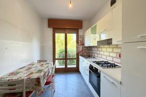 4 LOCALI A MARTELLAGO