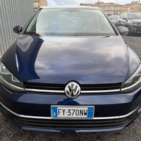 Volkswagen Golf 150CV DSG7