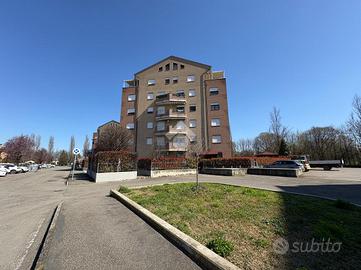 4 LOCALI A CASTELFRANCO EMILIA
