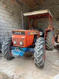 Trattore gommato 80 cv
